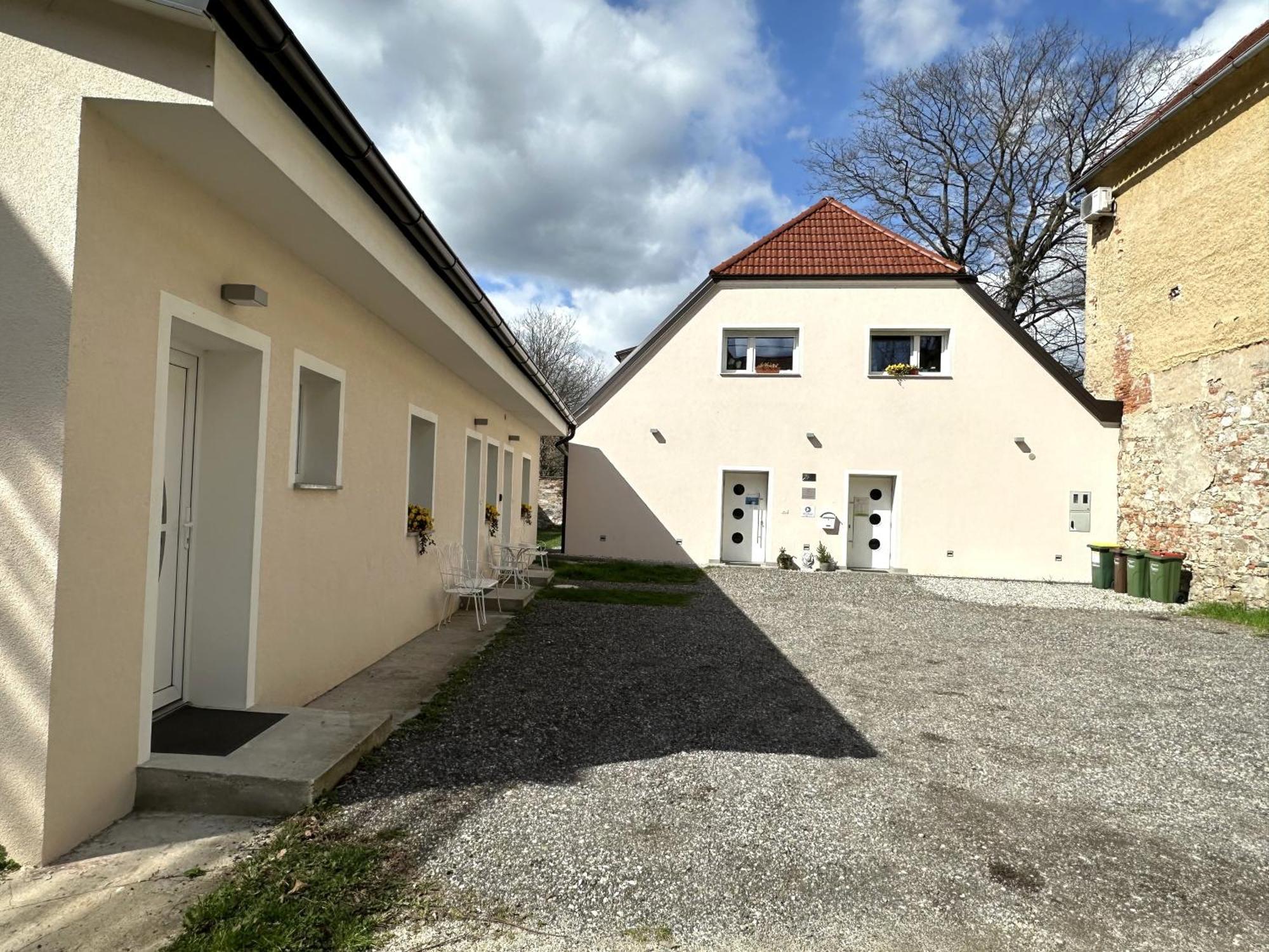 Om Yoga Center Apartment Slovenska Bistrica Luaran gambar
